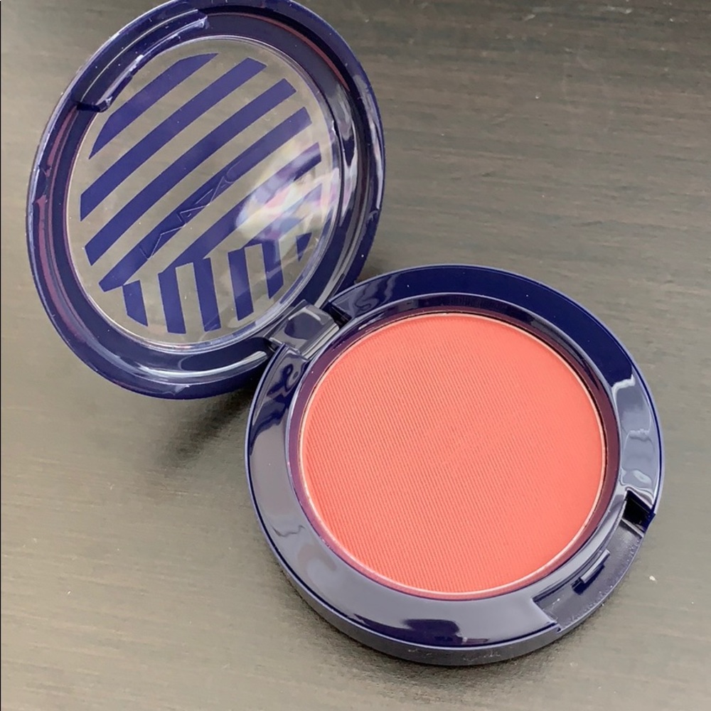 MAC Powder Blush Limited Edition Brand New